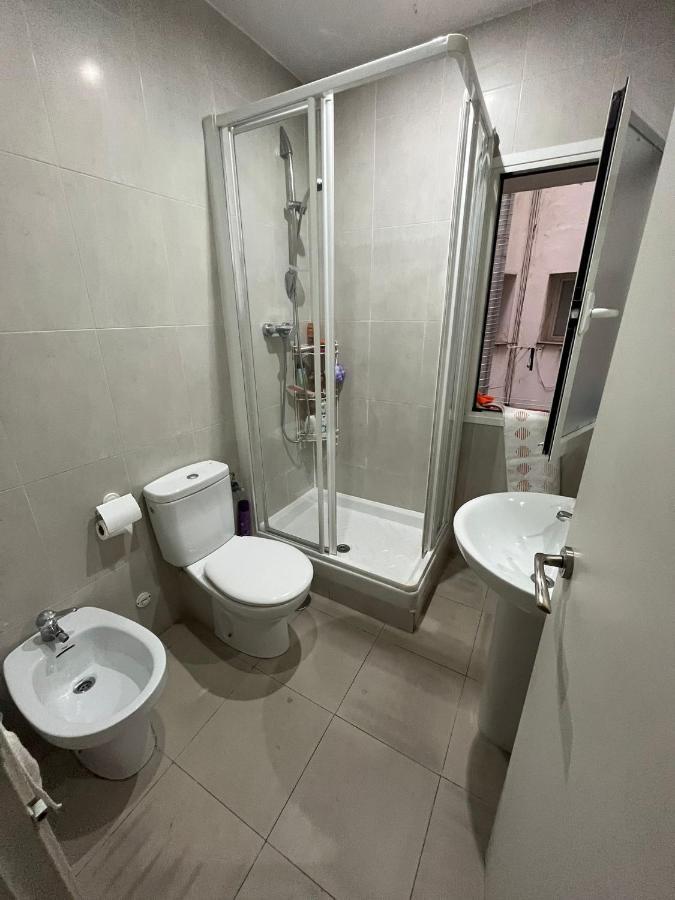 Apartmán Habitacion Matrimonial En Piso Compartido En El Centro De Madrid Exteriér fotografie